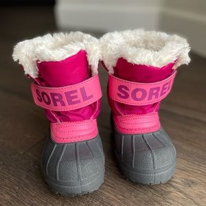 Toddler snow boots